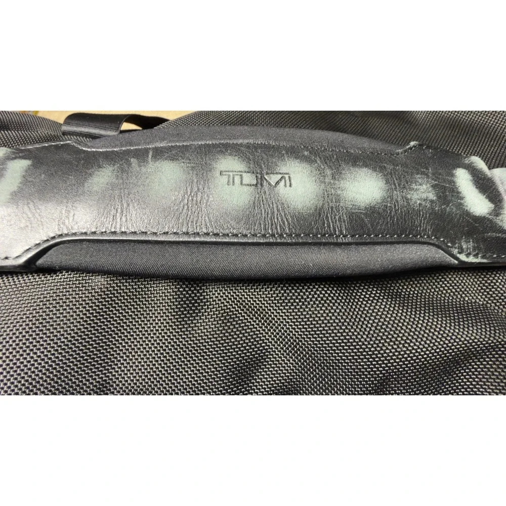 Tumi Alpha 2 Double Expansion Travel Satchel Black Weekender Business Duffle Bag